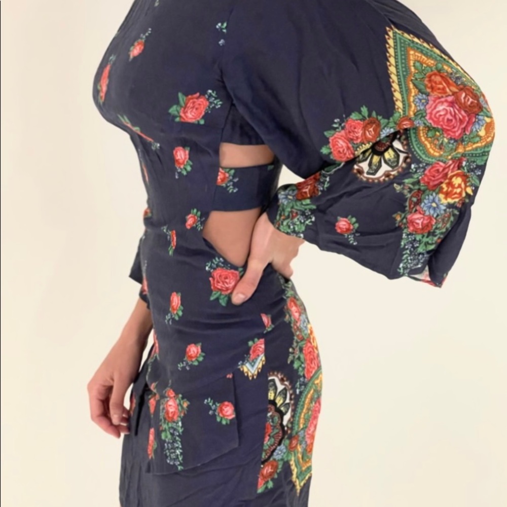 Farm Rio Dress - Picture 4 of 4
